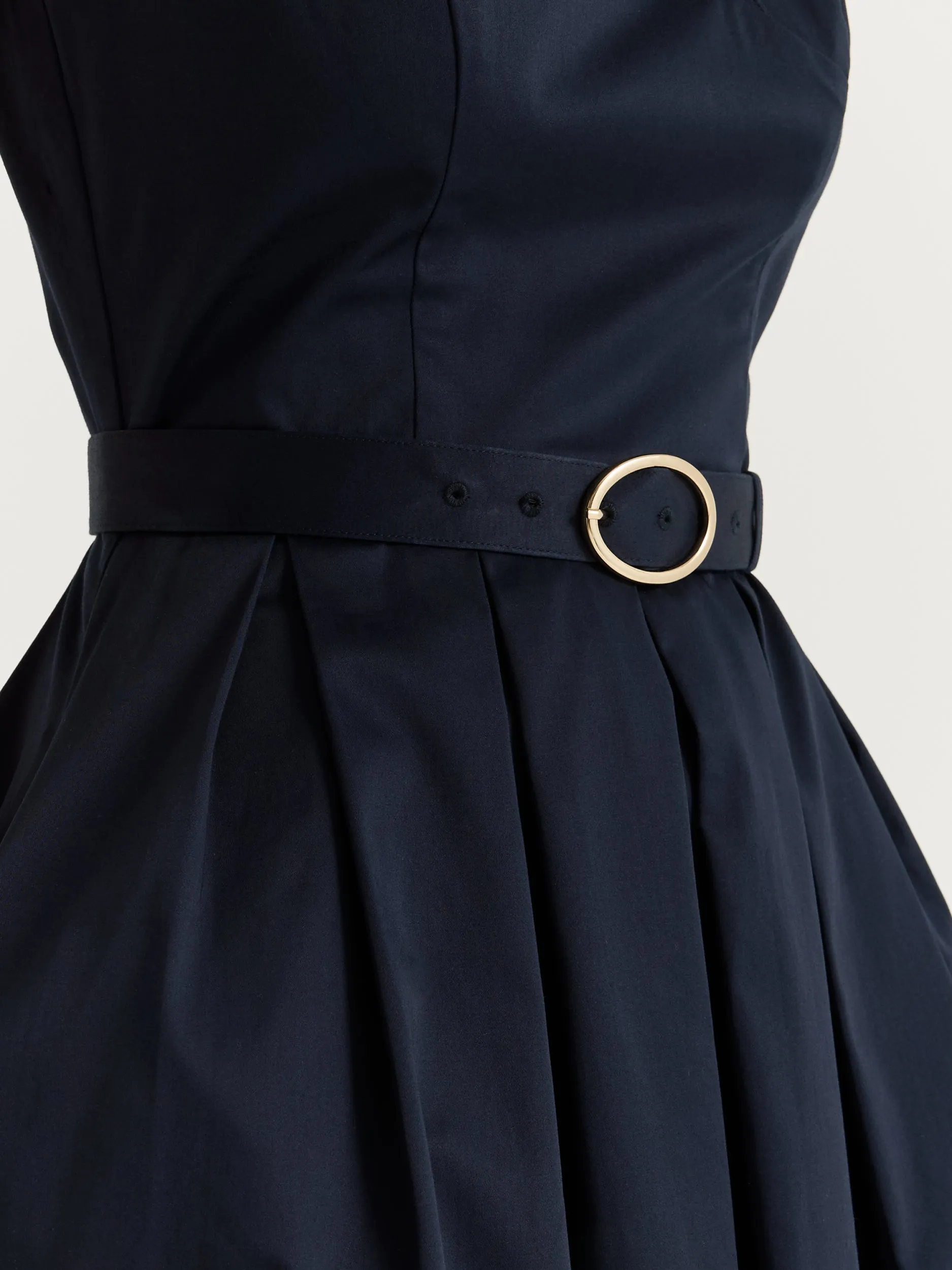 Lilian Dress sold by Review product image thumbnail 5