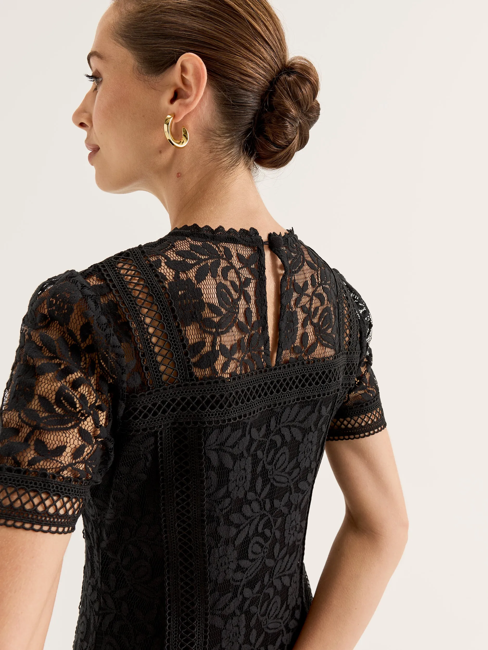 Lacie Dress sold by Review product image thumbnail 5