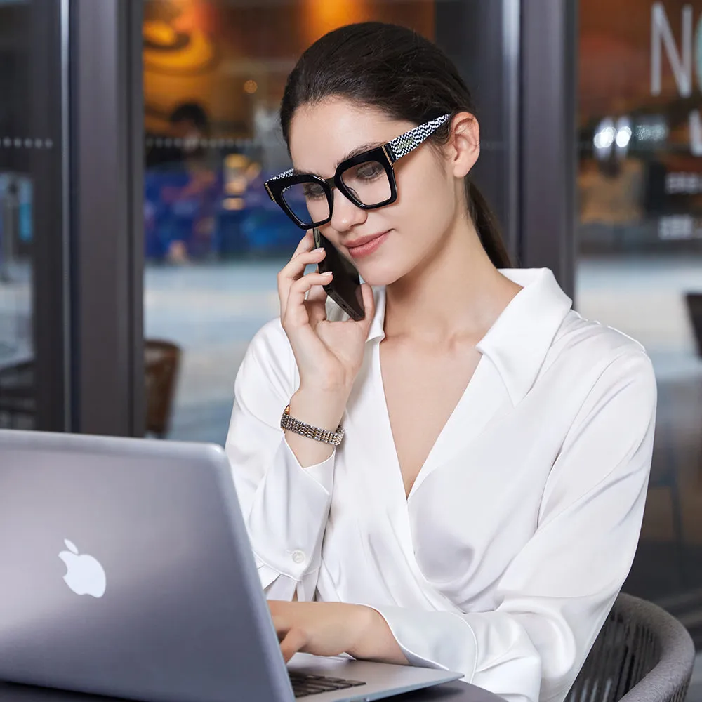 Boldura sold by Dollger product image thumbnail 2