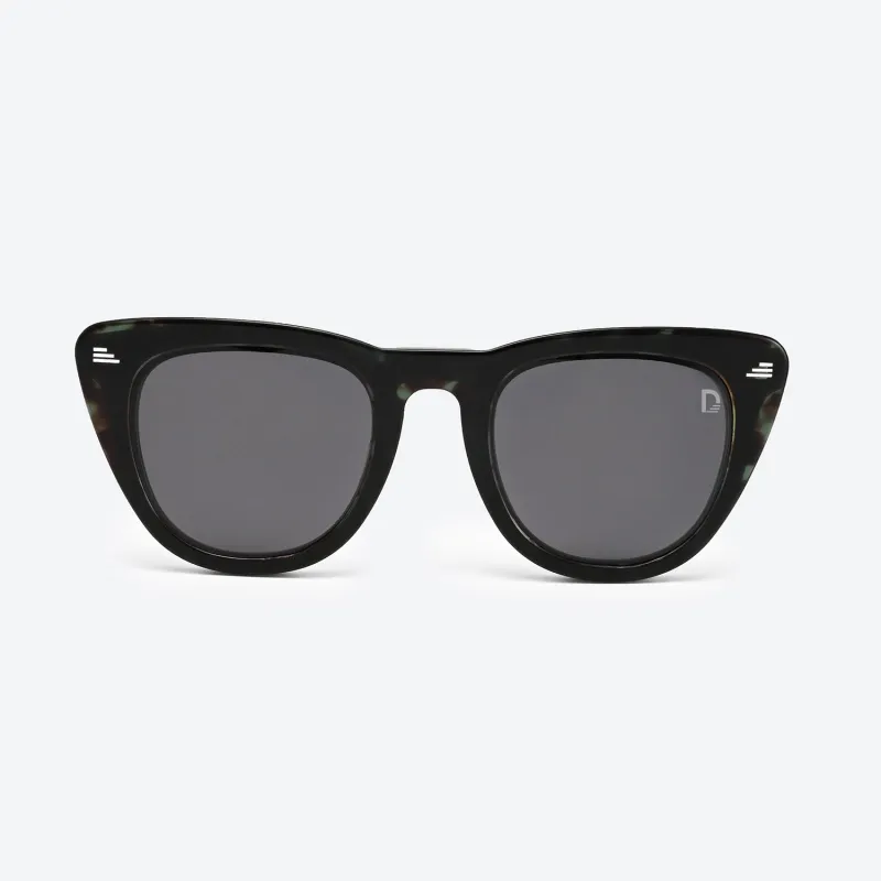 Seaweed Tortoise sold by Dollger