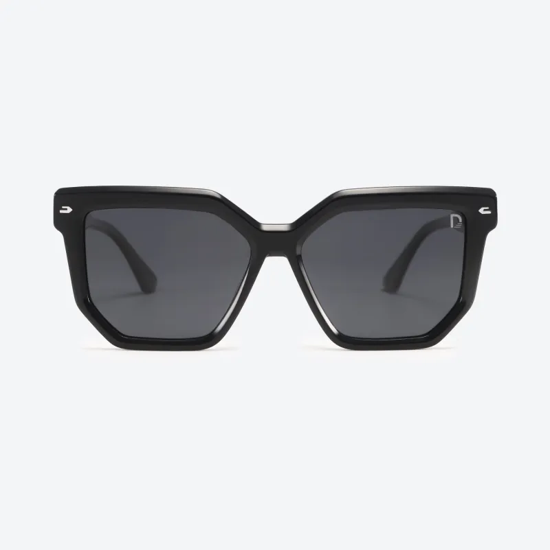 Voyageur sold by Dollger