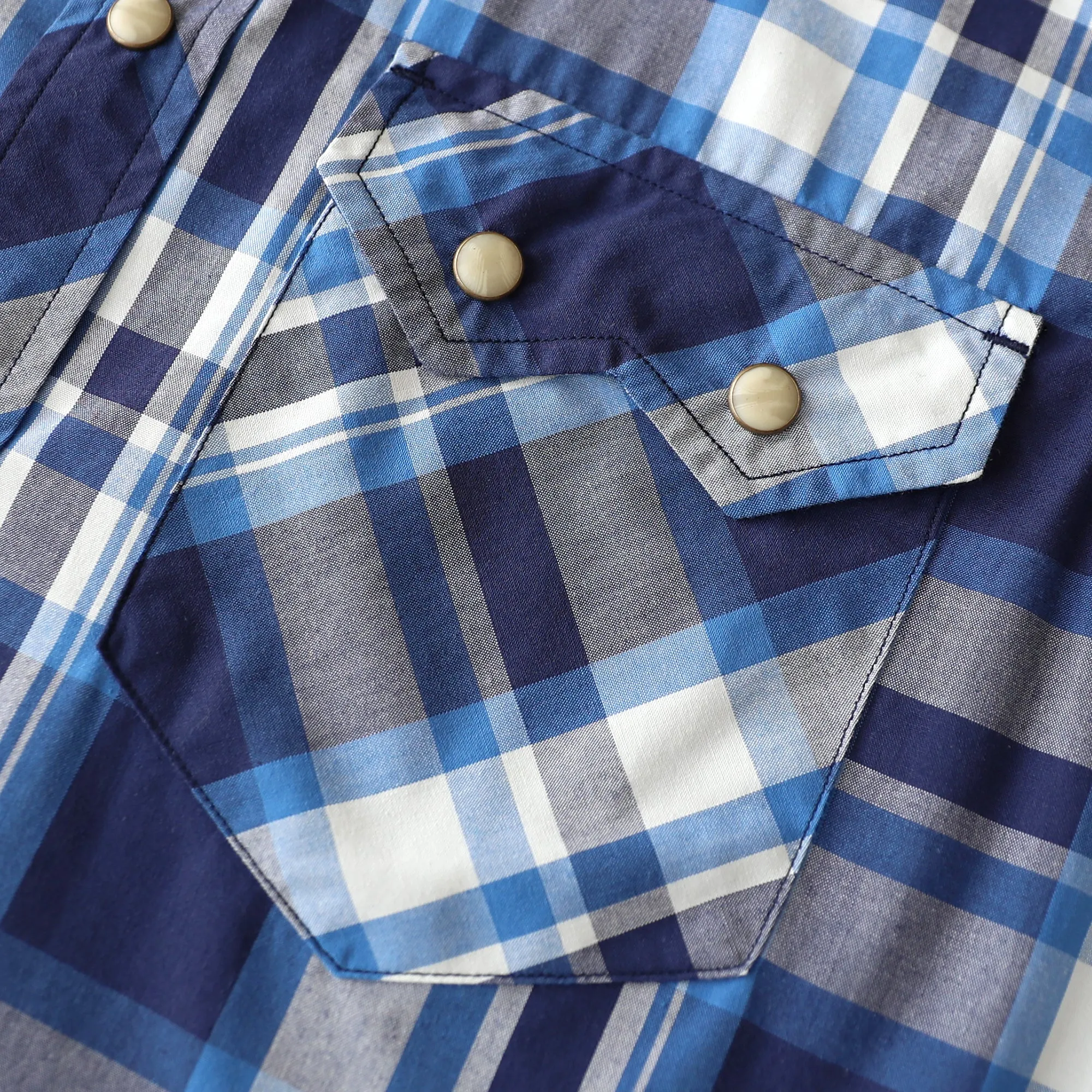 Dubinik® Men's Pearl Snap Sawtooth Pocket Western Plaid Shirt Short Sleeve#47003 sold by Dubinik product image thumbnail 4