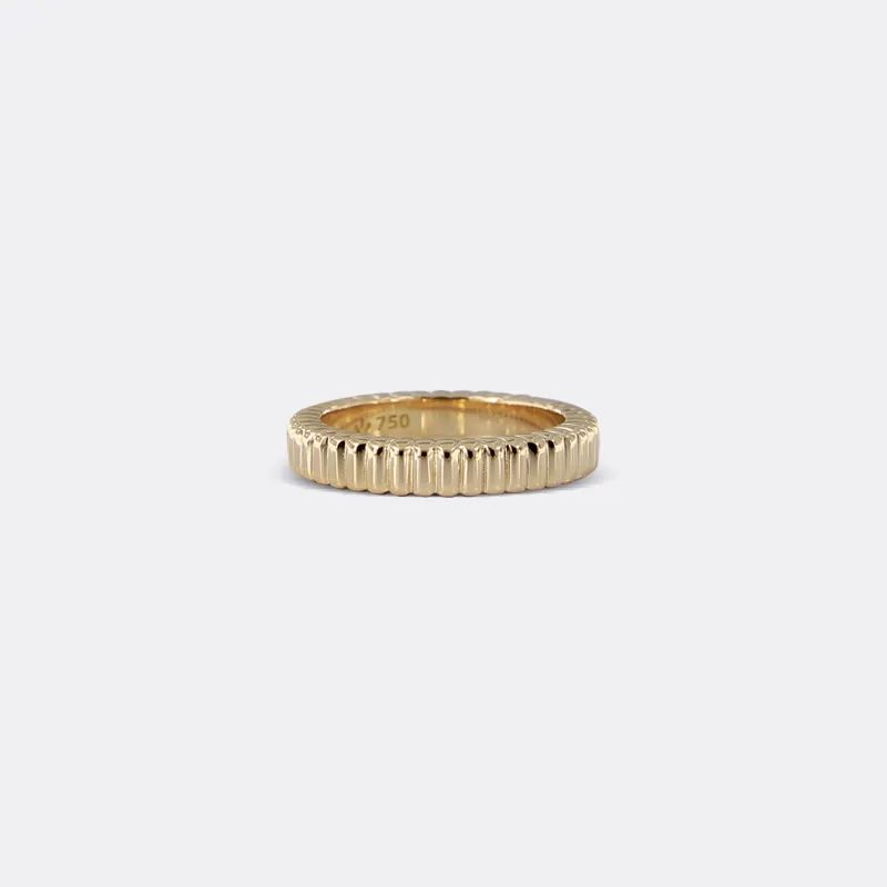 FLUTED PLAIN ring made by Ann Perica