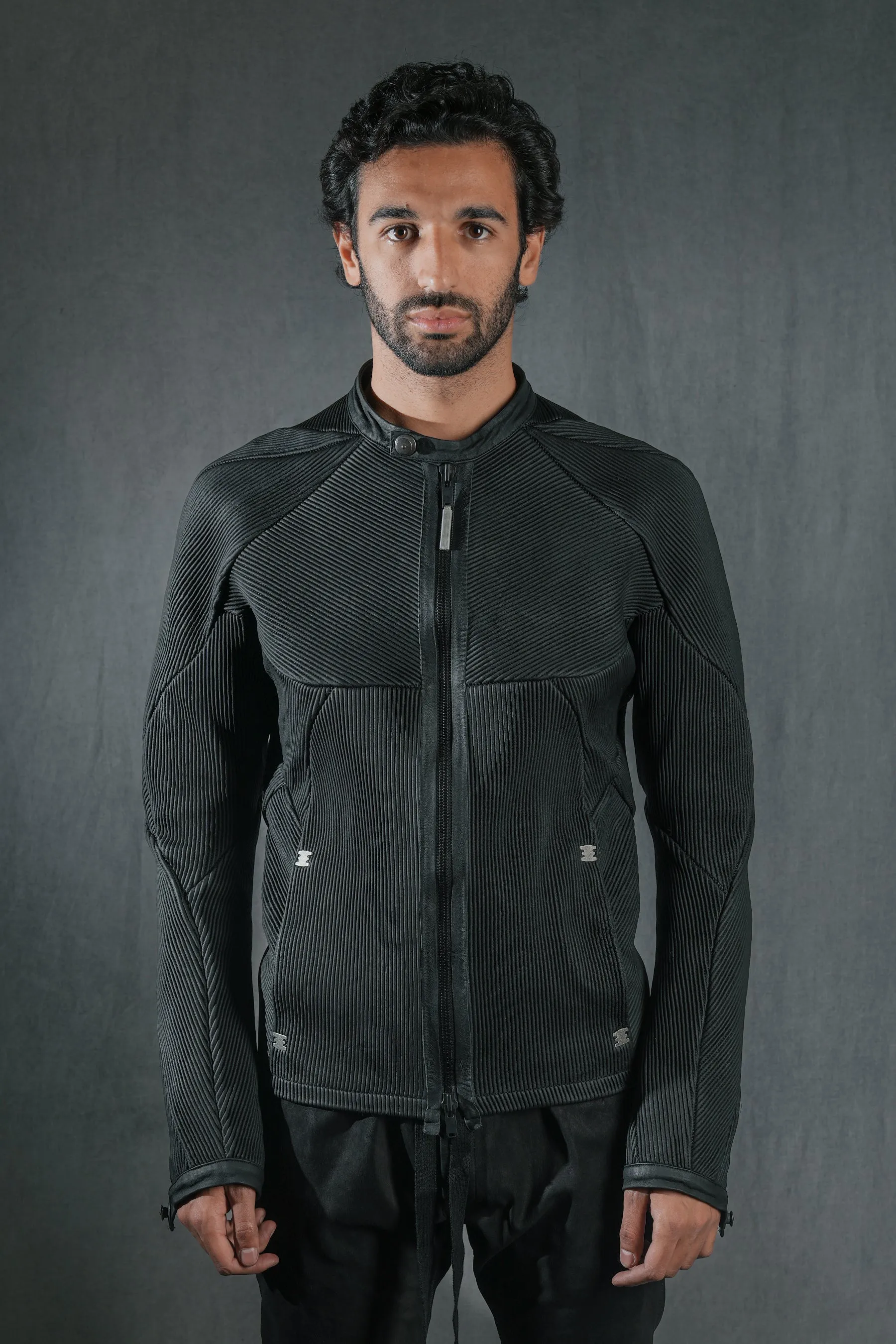 MUSCULAIRE SMOCKS NOIR sold by Isaac Sellam