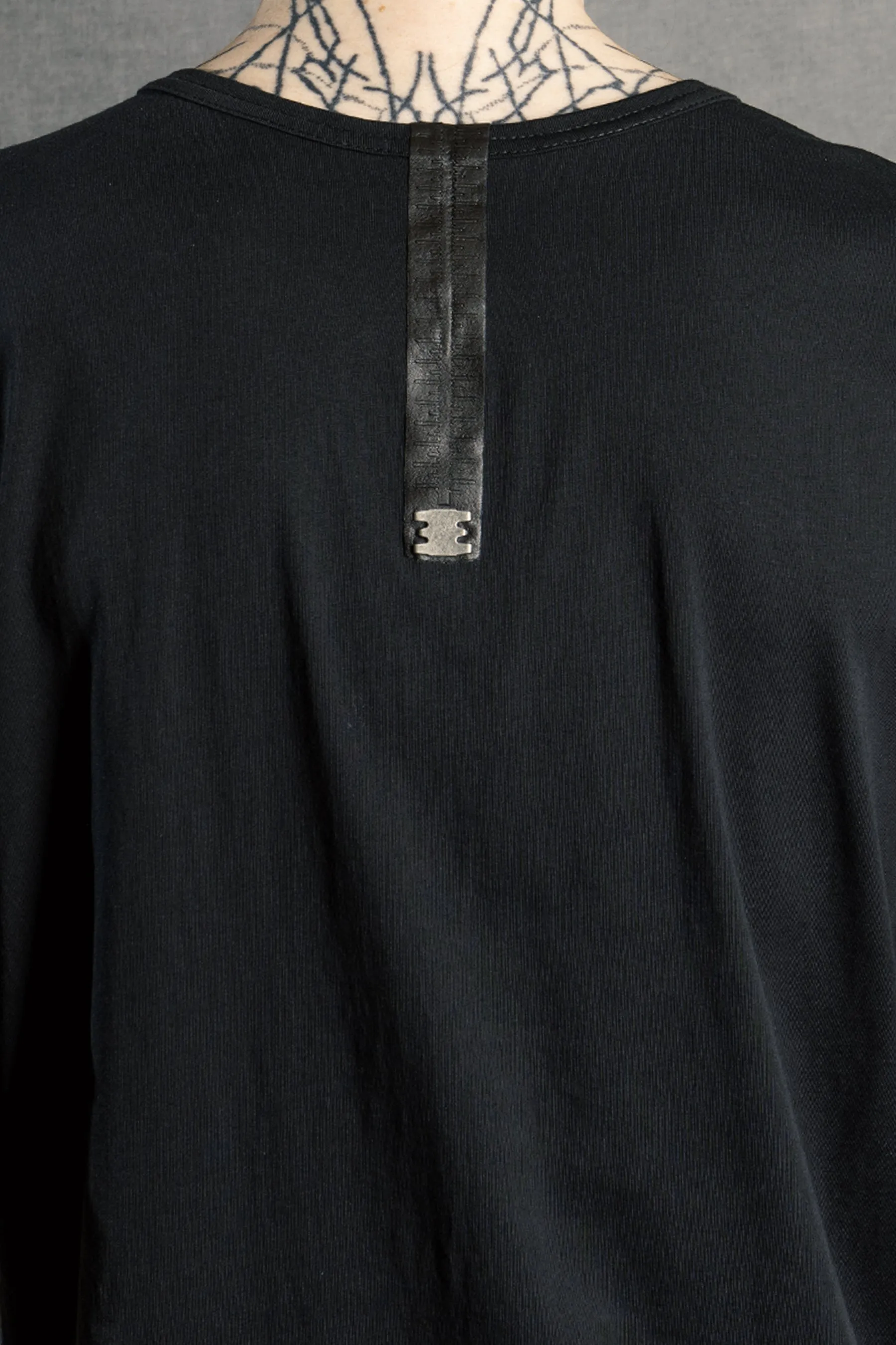 MOVMENT T JERSEY NOIR sold by Isaac Sellam product image thumbnail 5