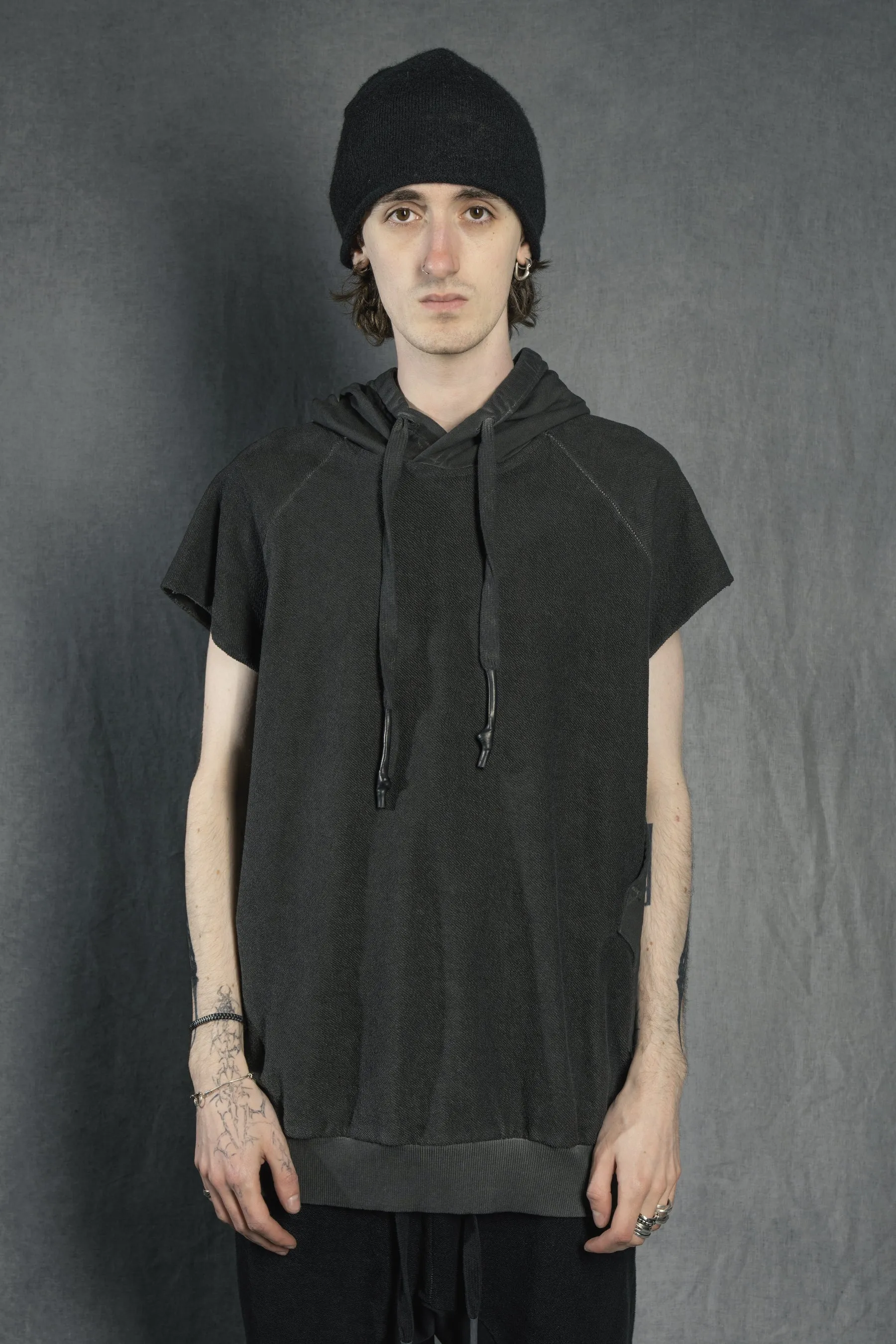 HOODYVEST SPONGE PLOMB sold by Isaac Sellam