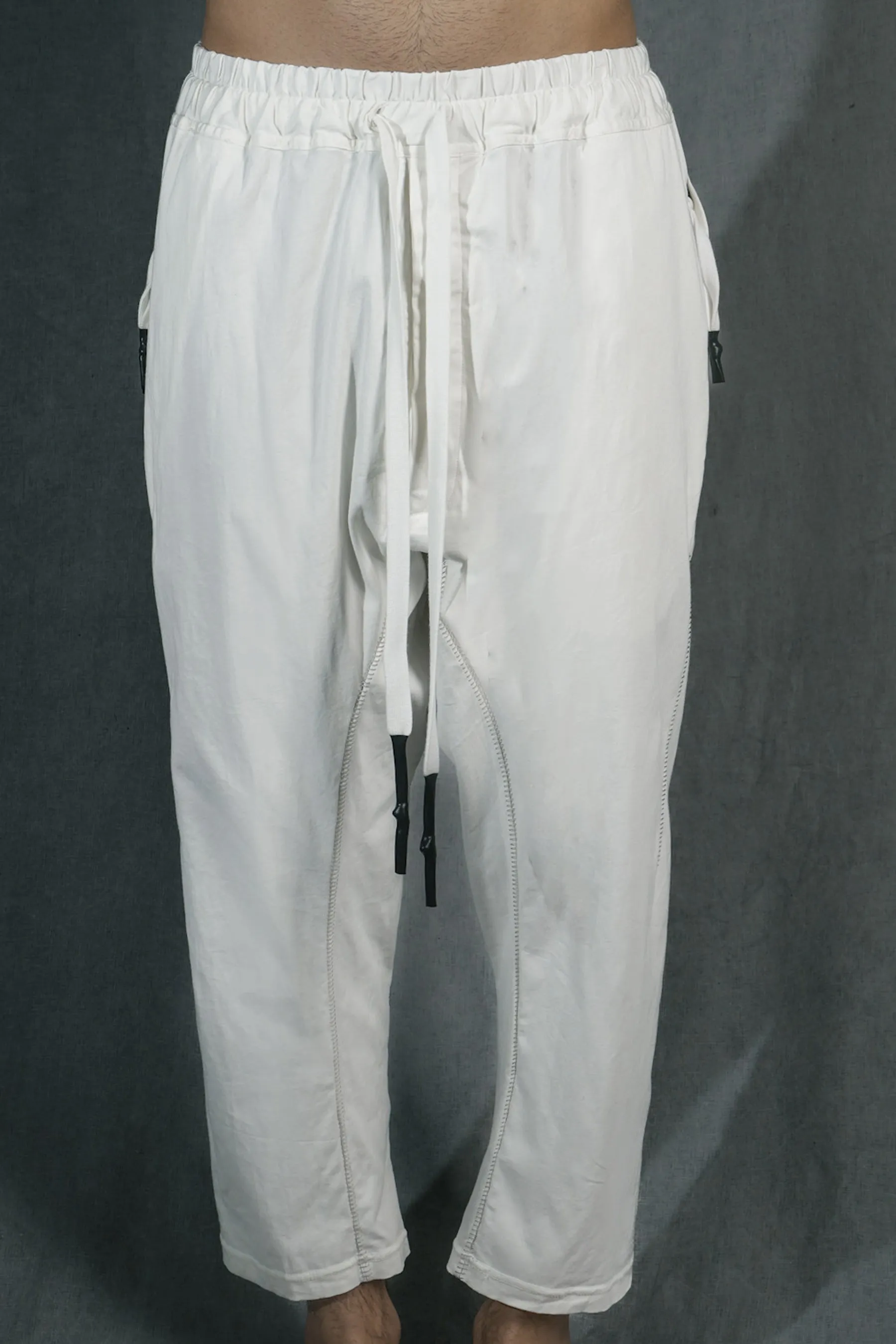 NEW SHORTPANTS GAUFRE BLANC sold by Isaac Sellam