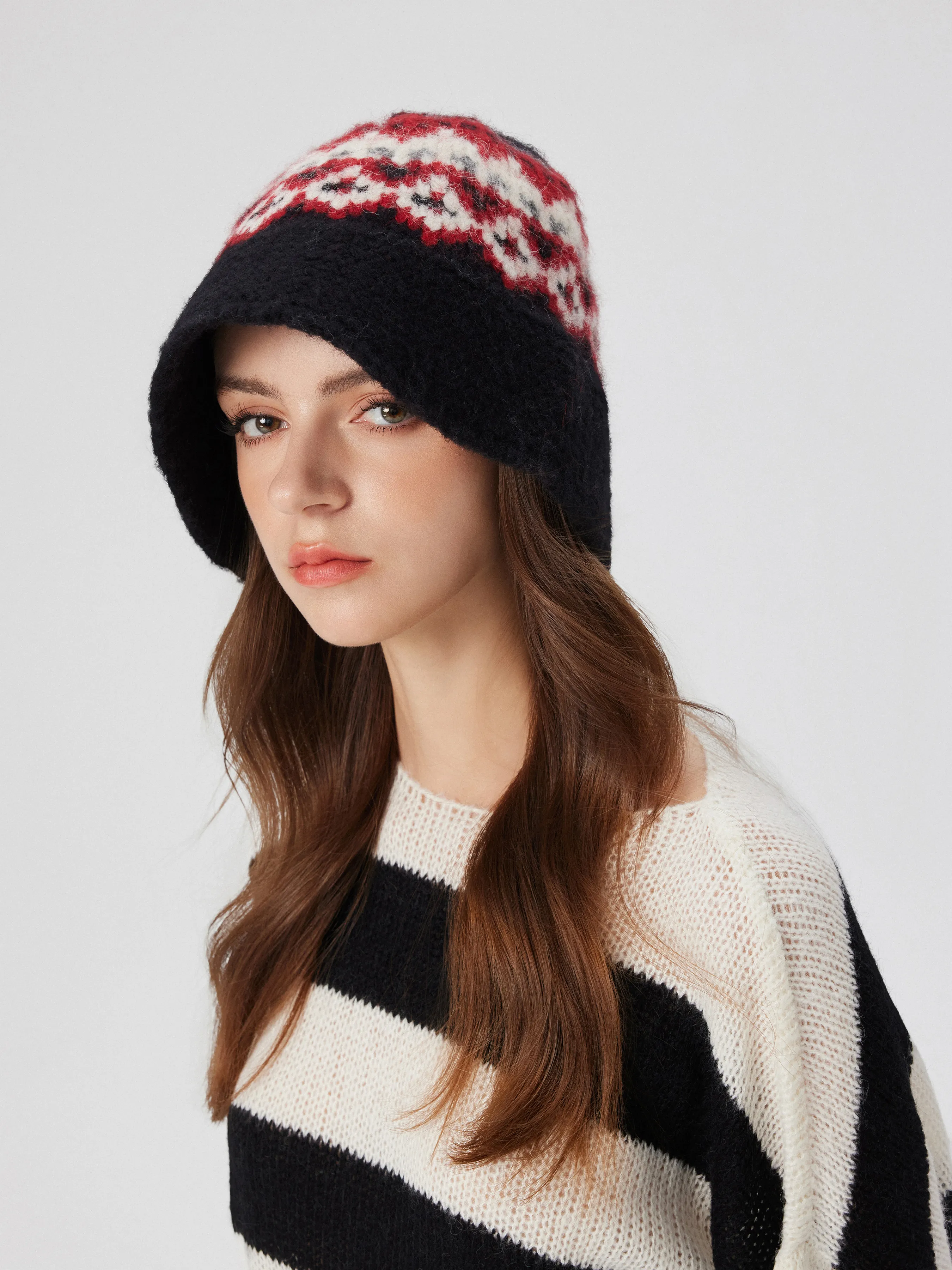 FLORAL KNOTTED BUCKET HAT sold by Cider