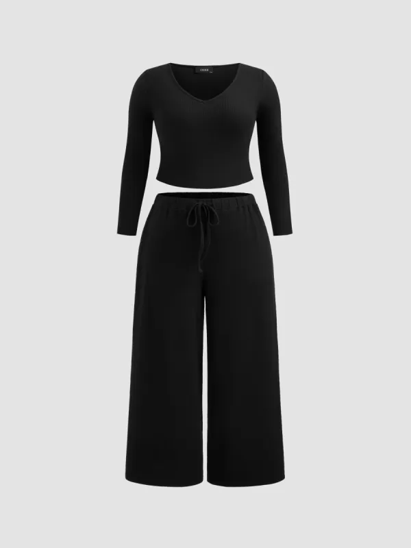 Cotton-blend Sweetheart Neckline Solid Crop Top & Mid Rise Solid Trousers Curve & Plus  made by Cider