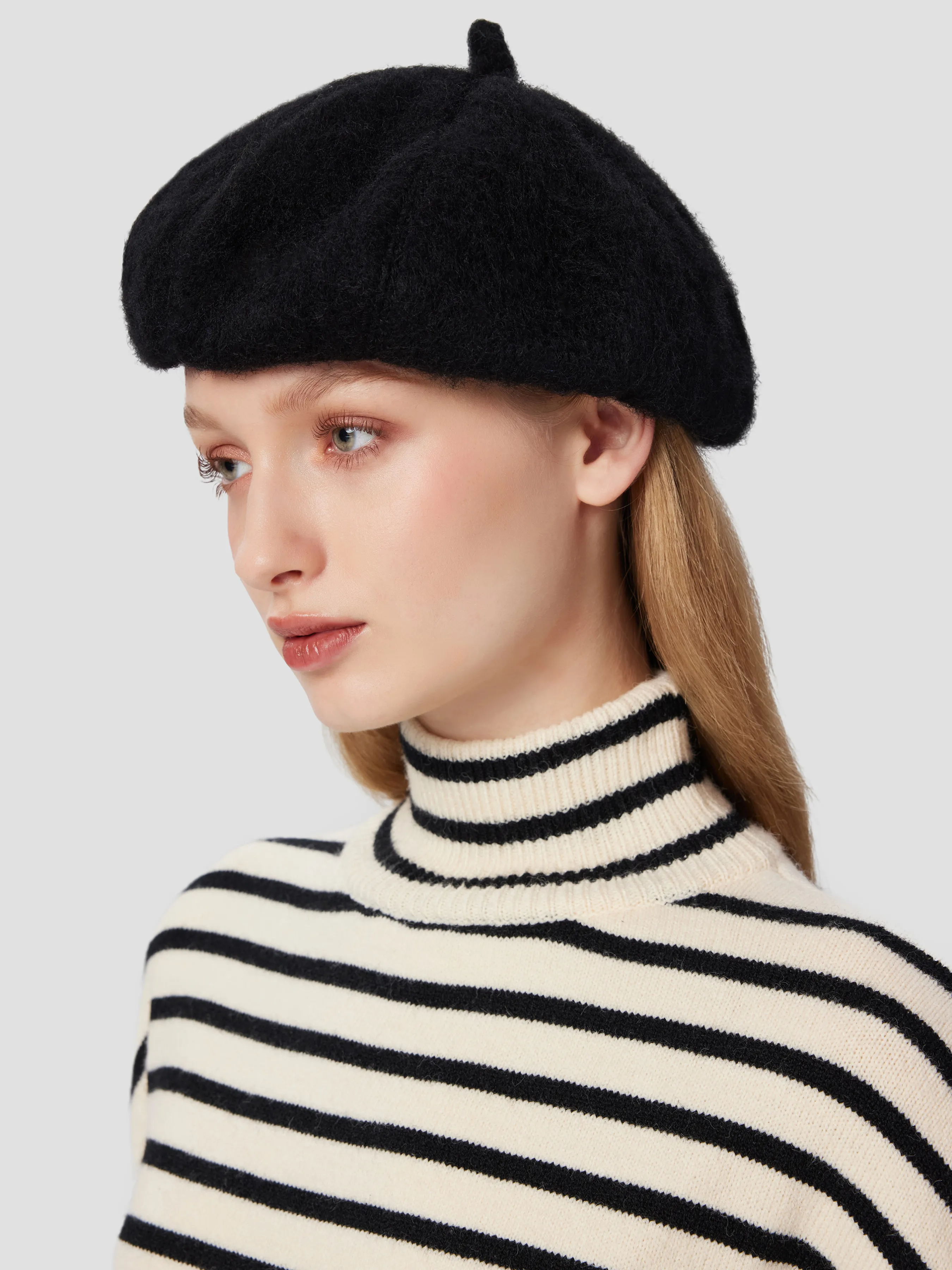SOLID WOOL-BLEND BERET HAT sold by Cider