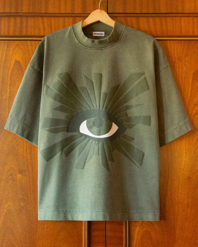 ALL-SEEING HEAVYWEIGHT TEE IN EMERALD made by House of Errors