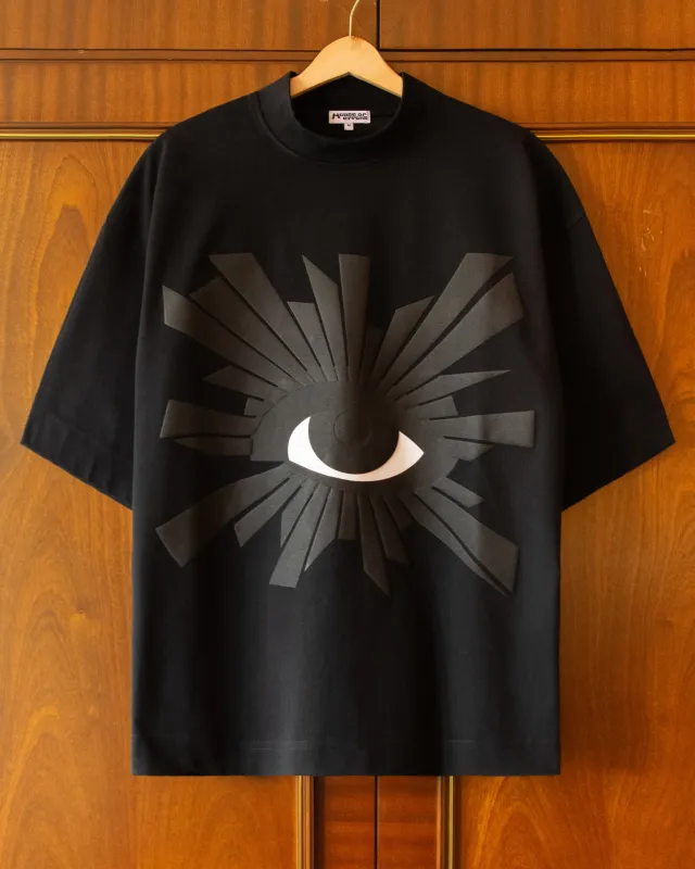 ALL-SEEING HEAVYWEIGHT TEE IN BLACK made by House of Errors
