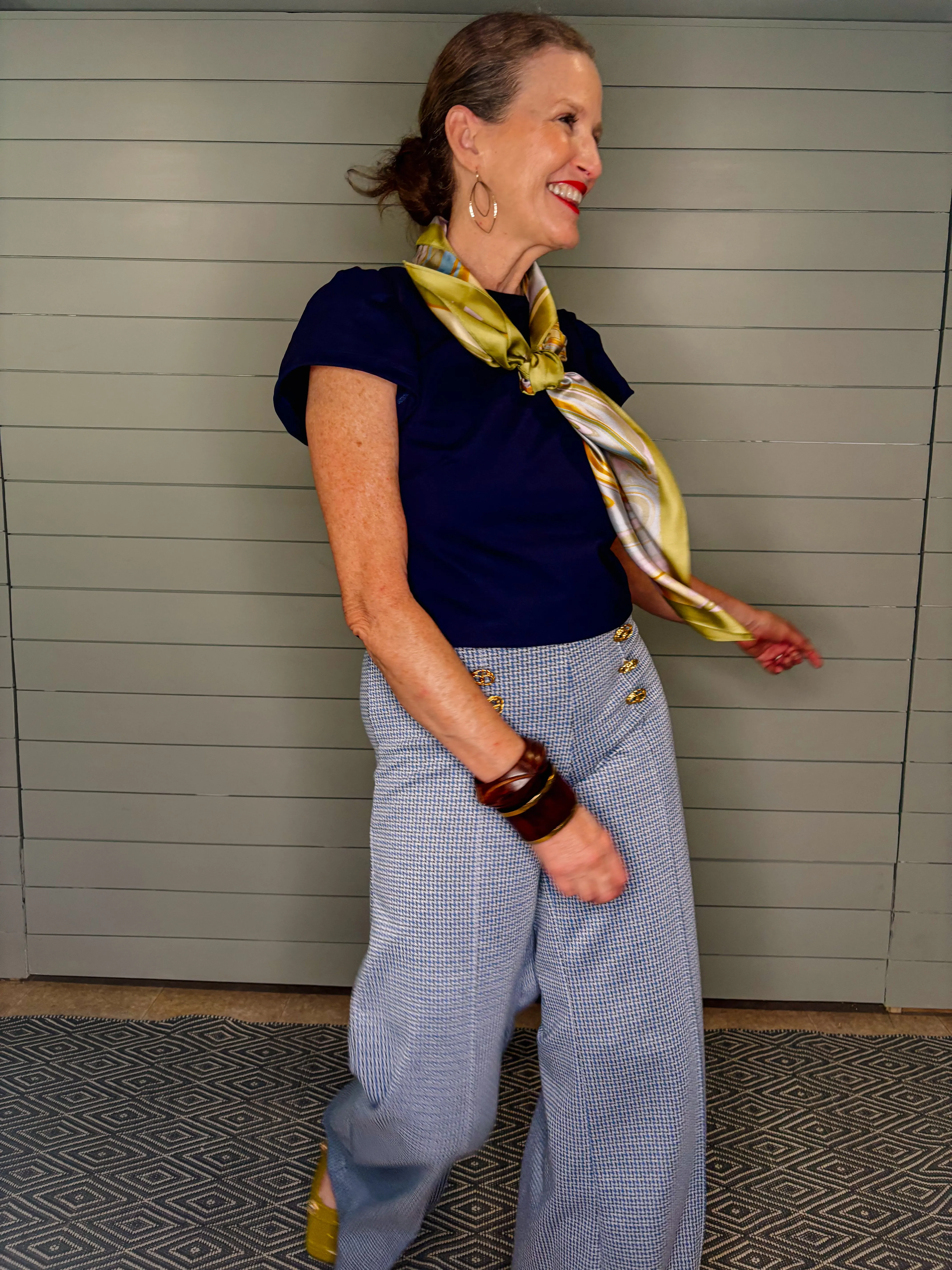 Large Silk Scarves sold by Brakefields product image thumbnail 5