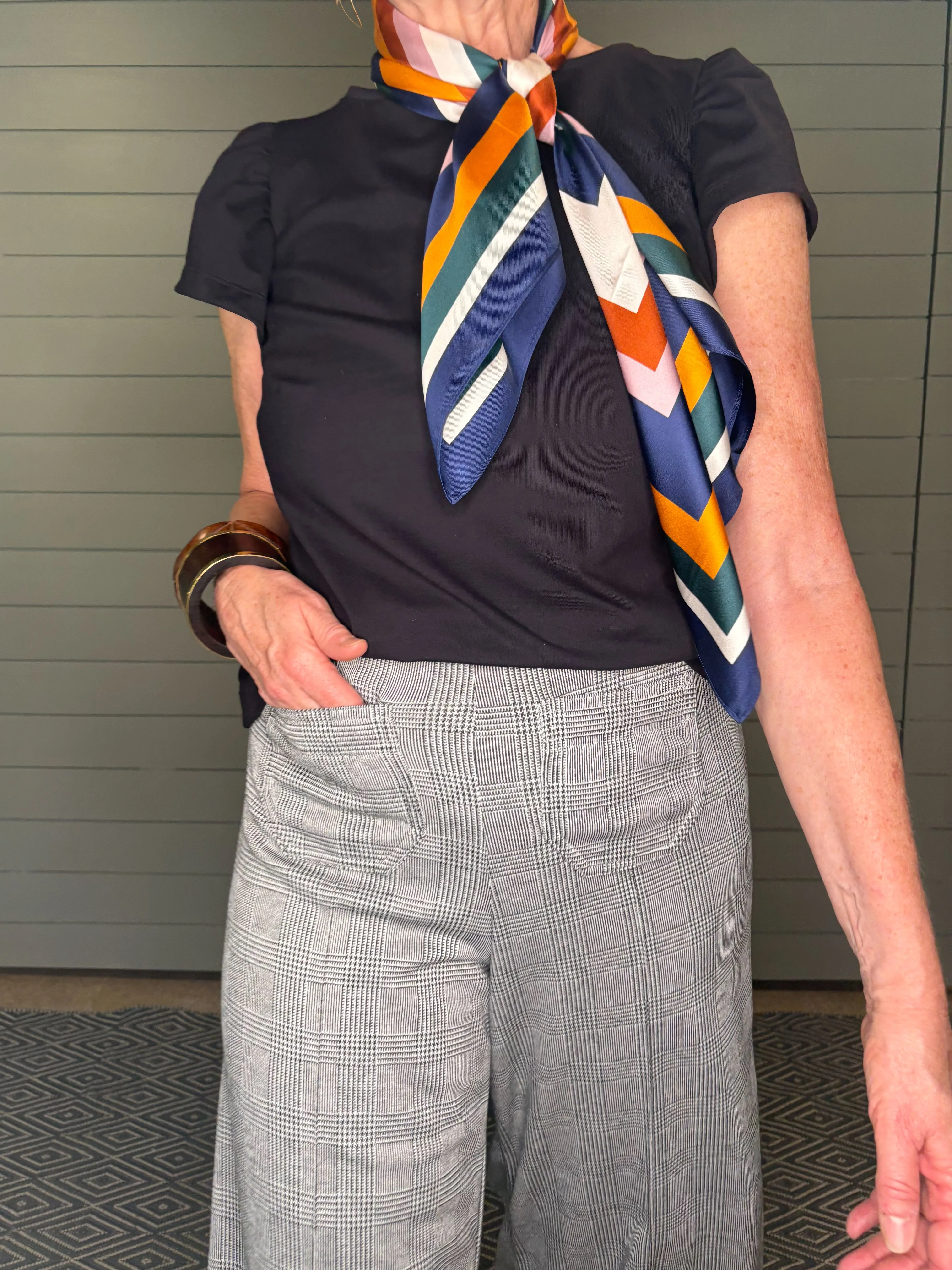 Large Silk Scarves sold by Brakefields product image thumbnail 3