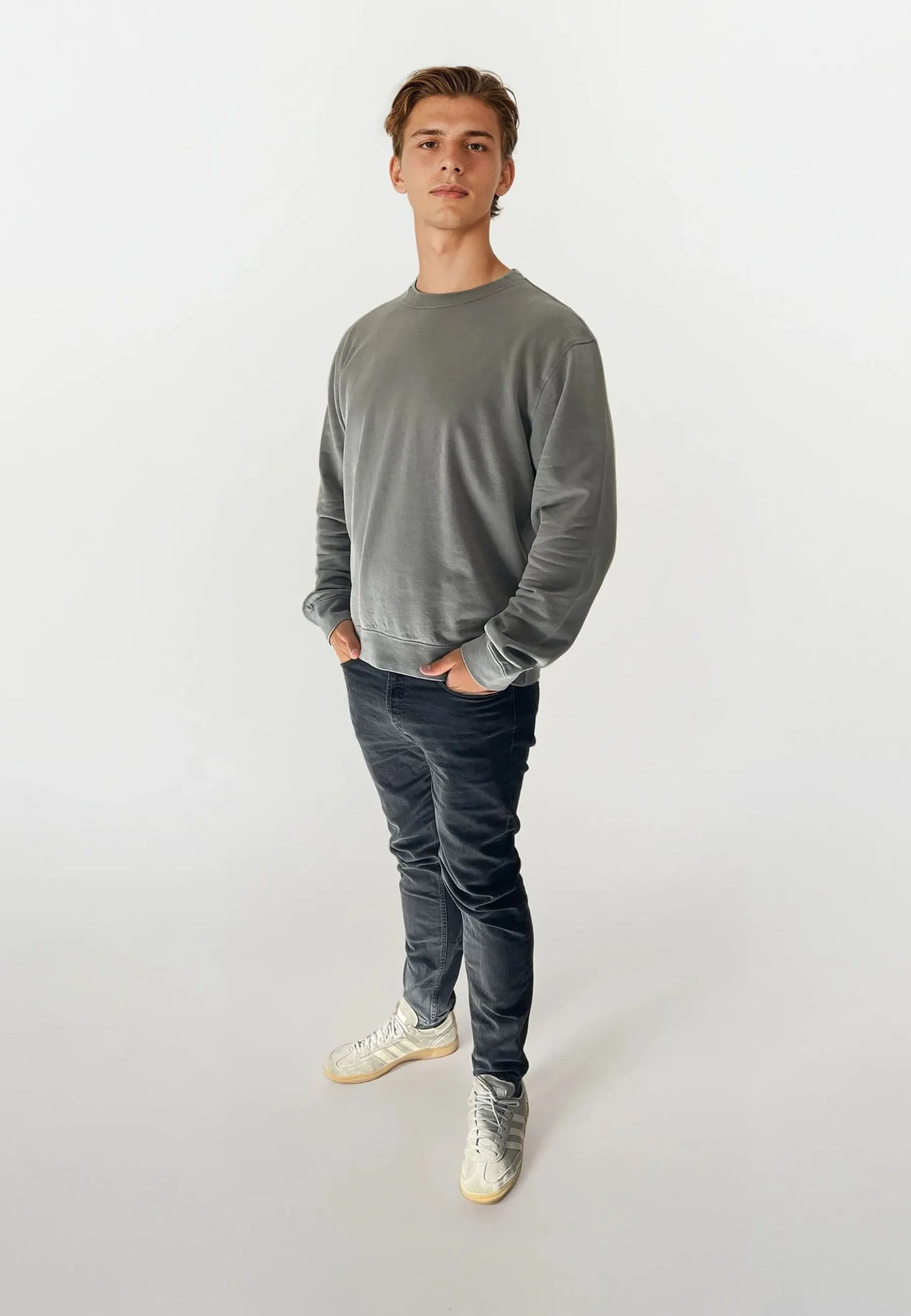 Johannes Crewneck Garment Dyed - Grey sold by Legends