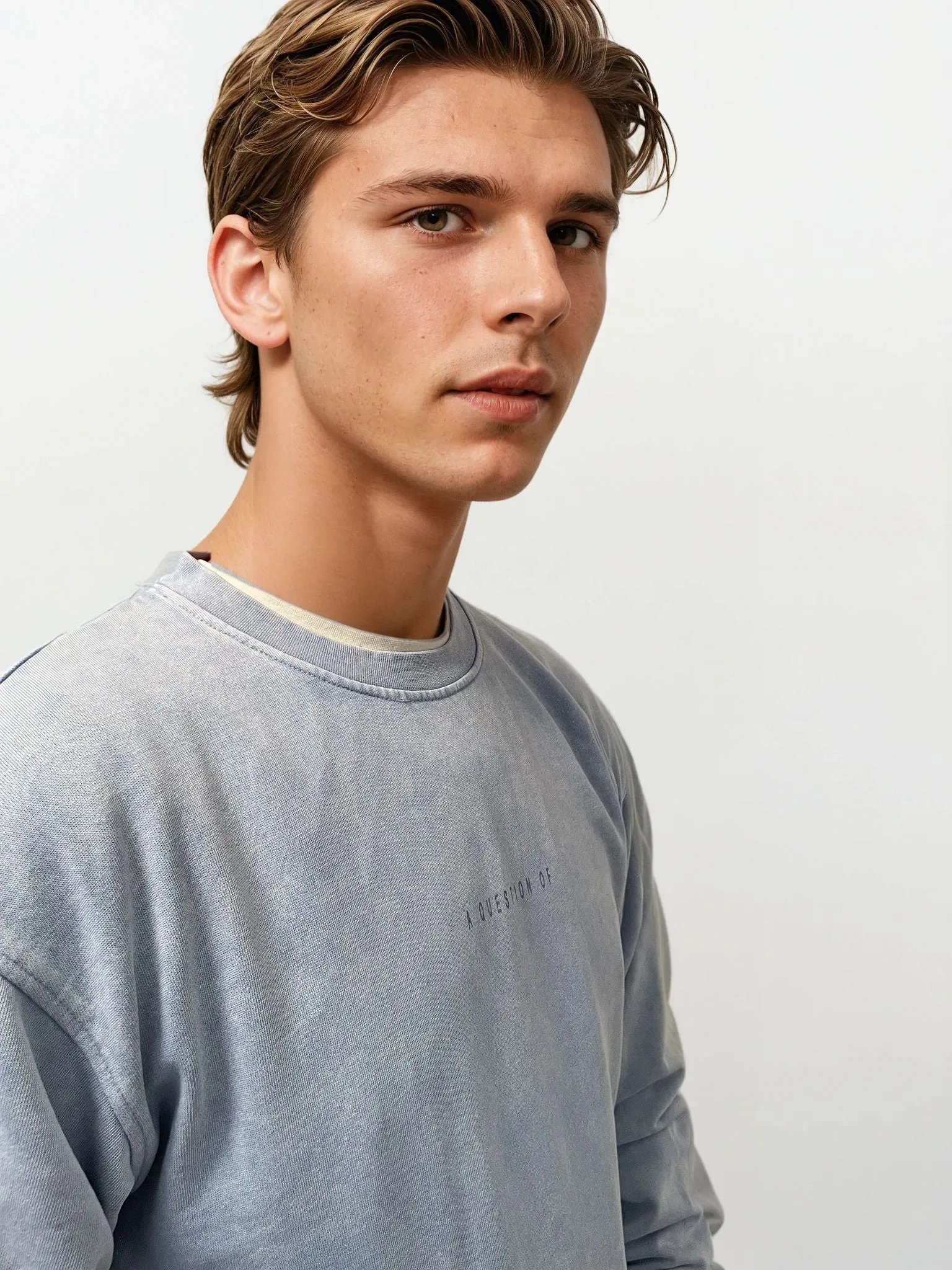 Ollie Crewneck Acid Wash - Light Blue sold by Legends product image thumbnail 4