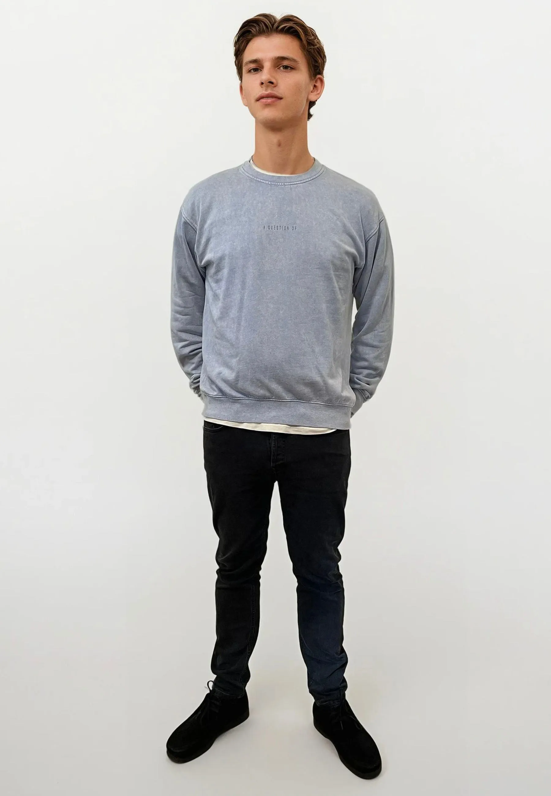 Ollie Crewneck Acid Wash - Light Blue sold by Legends