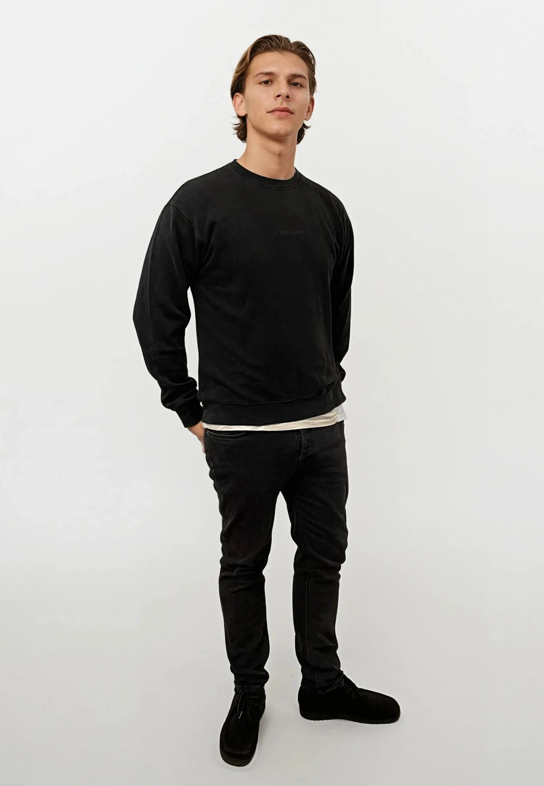 Ollie Crewneck Acid Wash - Black sold by Legends