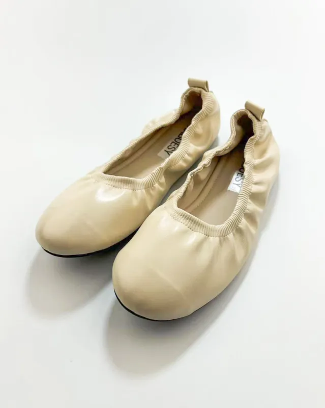 Soft Round Toe Ballet Flats sold by Raboesy