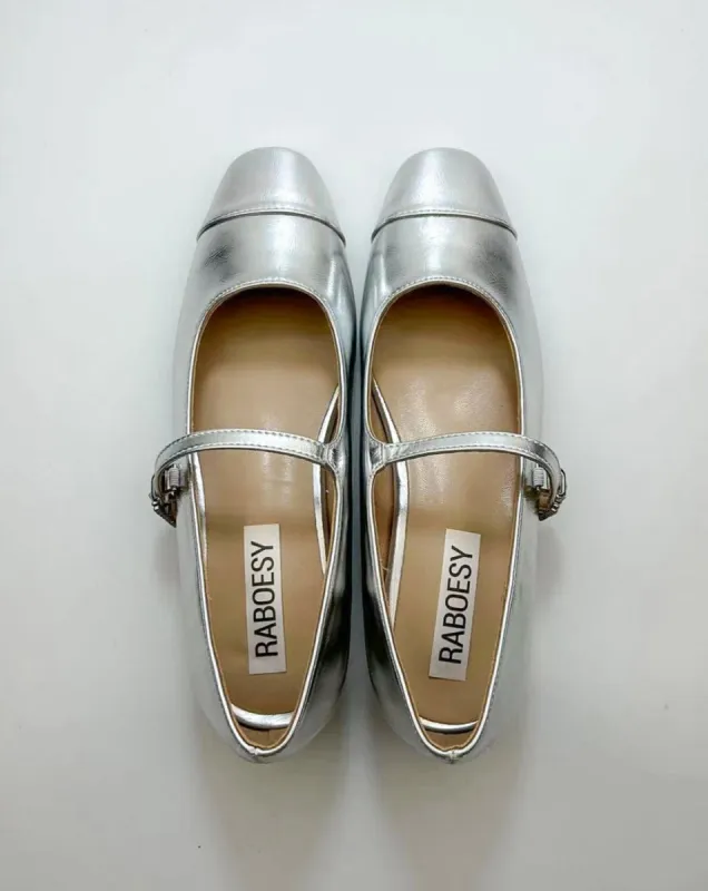 Round Toe Mary Jane Heels sold by Raboesy