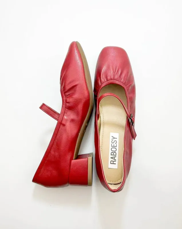 Round Toe Mary Jane Heels sold by Raboesy