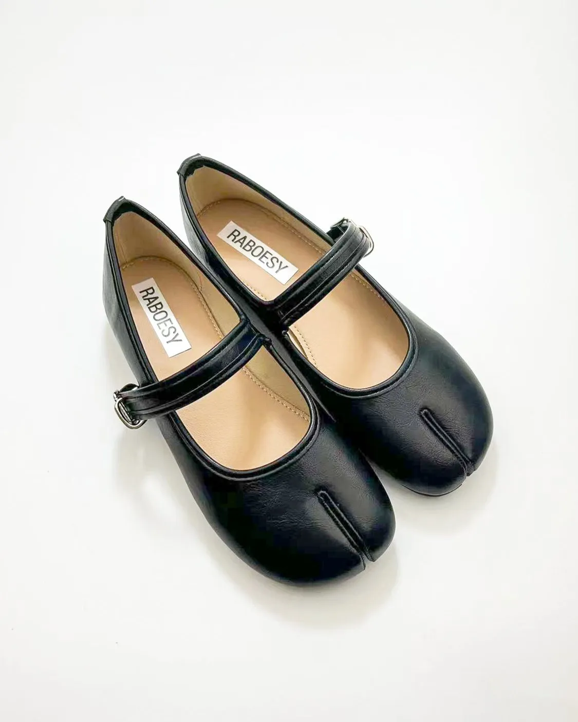 Round Toe Tabi Flats sold by Raboesy product image thumbnail 2