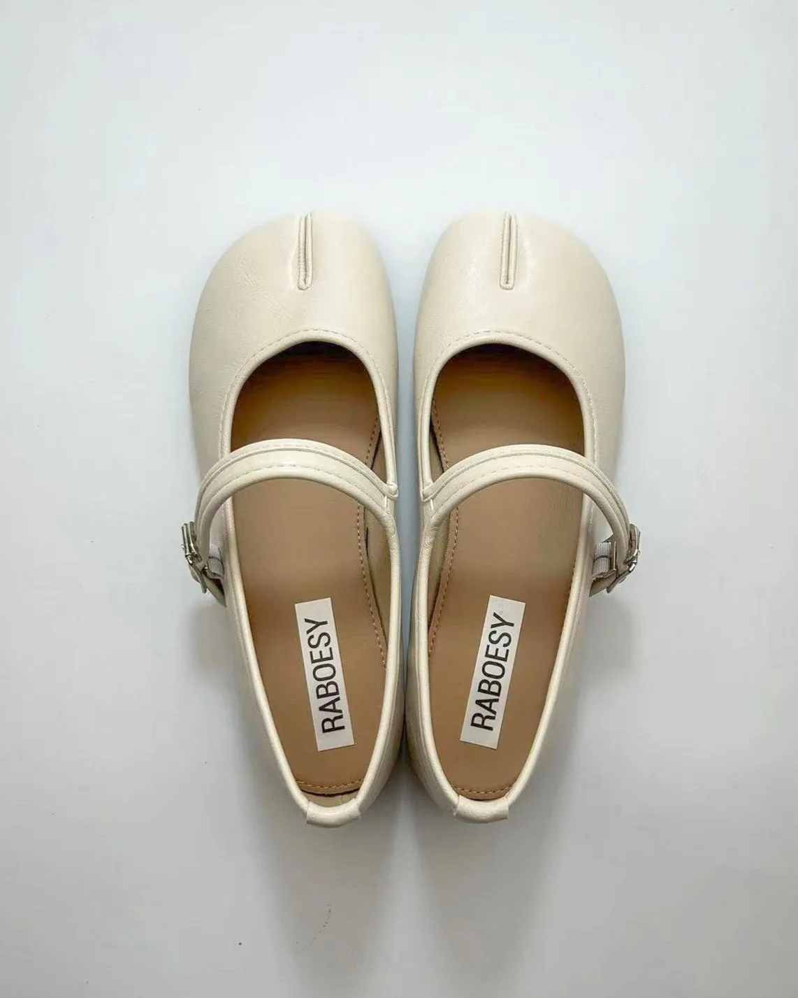 Round Toe Tabi Flats sold by Raboesy product image thumbnail 3