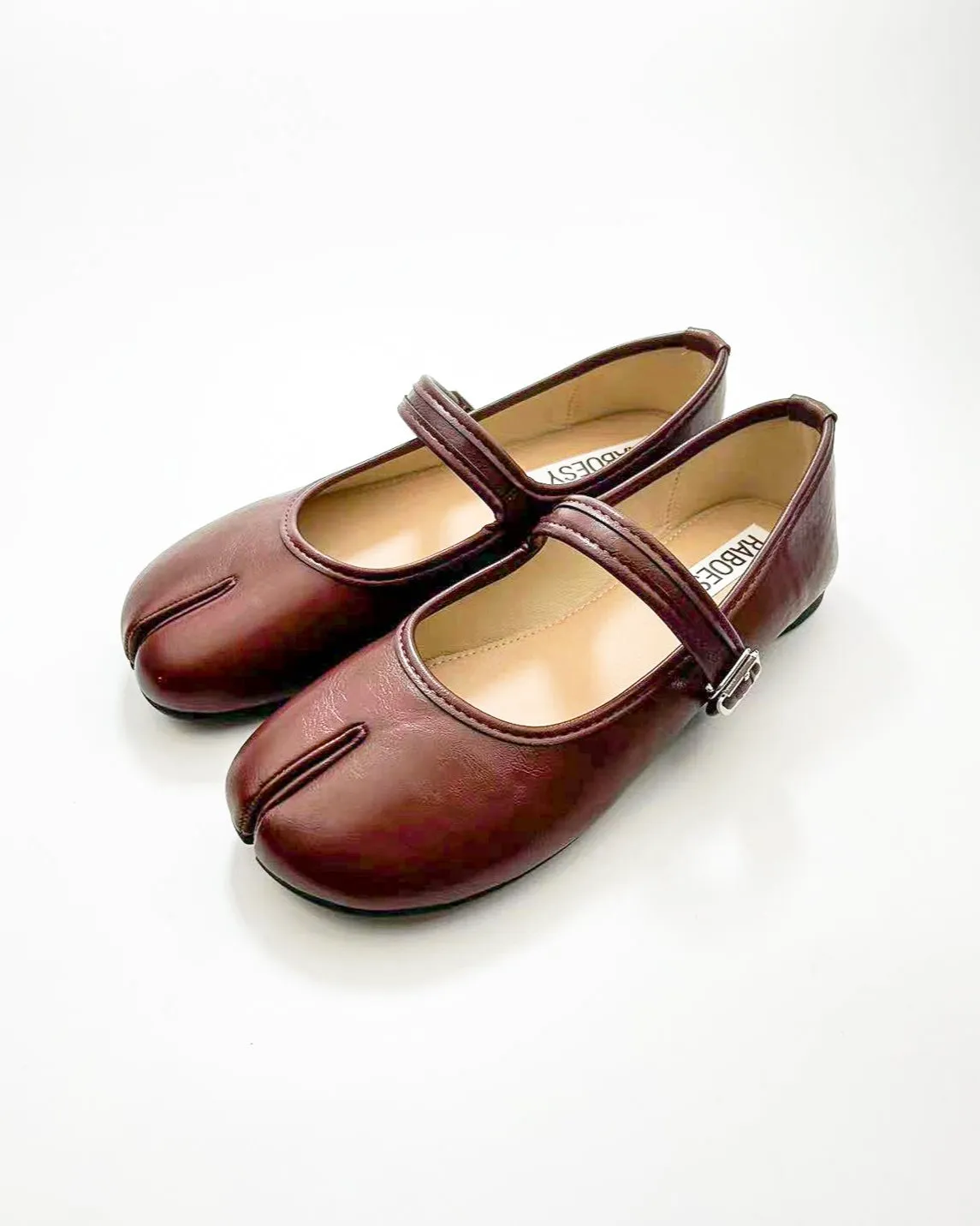 Round Toe Tabi Flats sold by Raboesy product image thumbnail 4