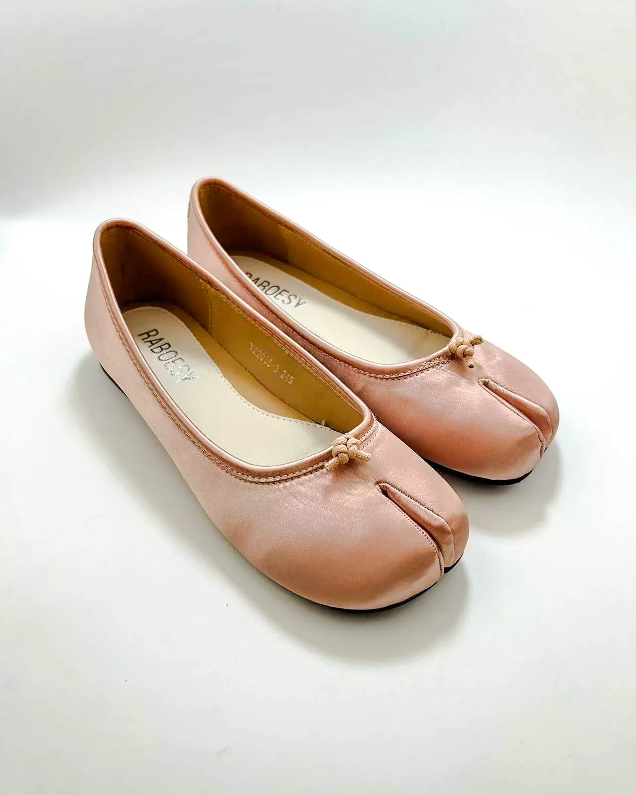 Satin Tabi Ballet Flats sold by Raboesy product image thumbnail 4