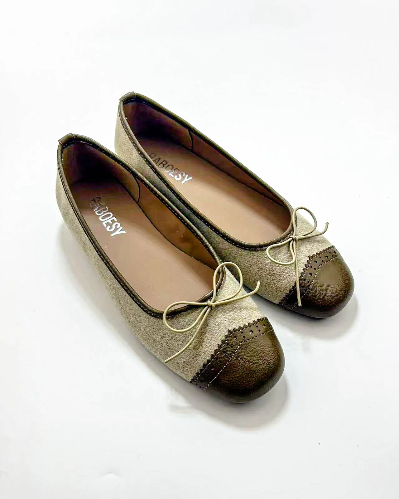 Color Block Round Toe Flats sold by Raboesy product image thumbnail 3