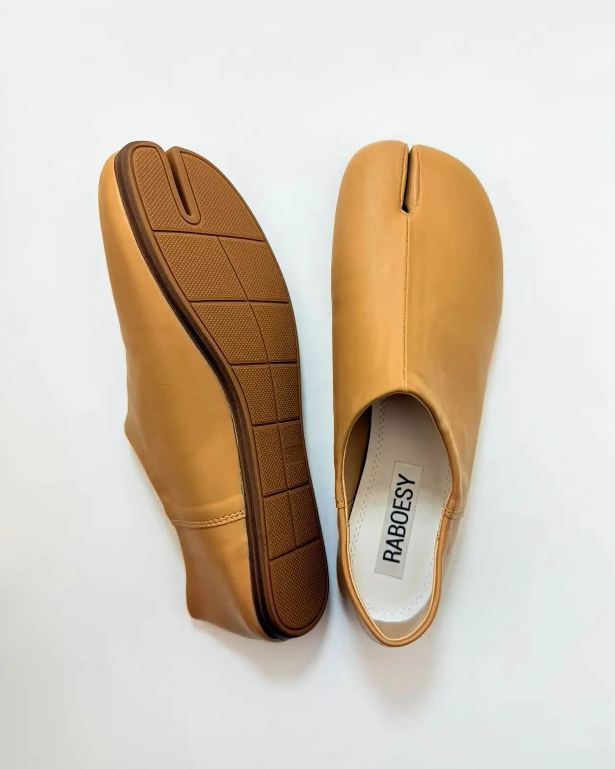 Simple Tabi Ballet Flats sold by Raboesy product image thumbnail 2