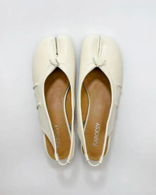 Wrinkles Tabi Sandal Pumps sold by Raboesy