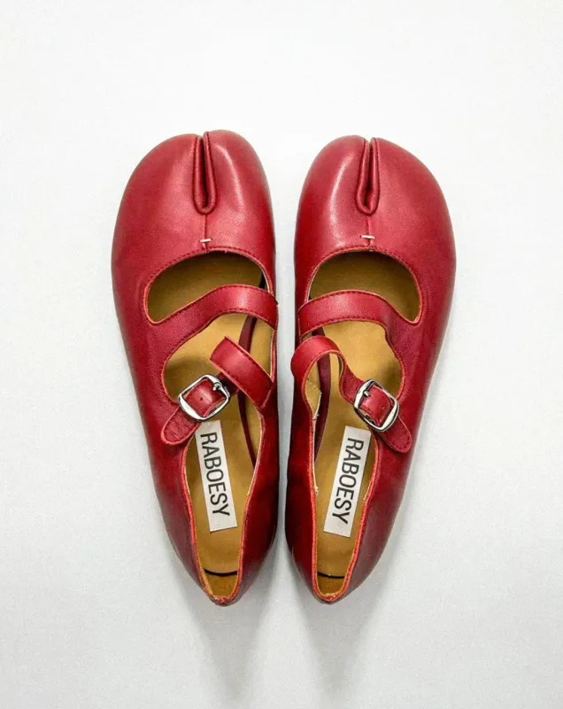 Double Straps Tabi Ballet Flats Red sold by Raboesy