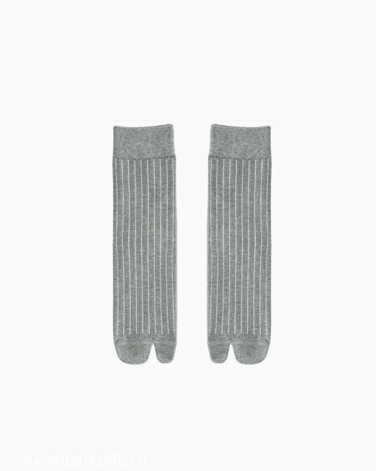 Ribbed Tabi Low Socks sold by Raboesy product image thumbnail 5