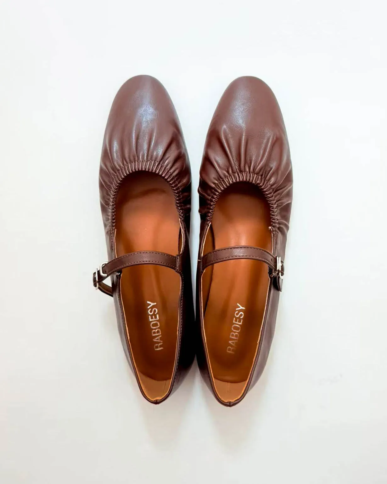 Wrinkles Point Toe Ballet Flats sold by Raboesy