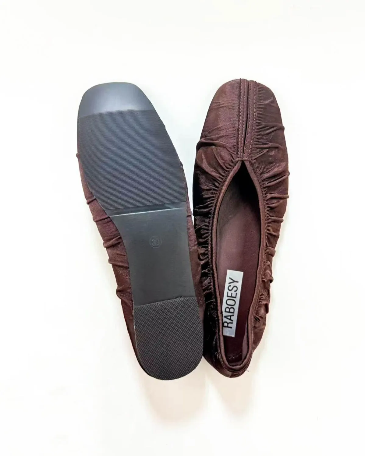 Foldable Wrinkles Ballet Flats sold by Raboesy product image thumbnail 4