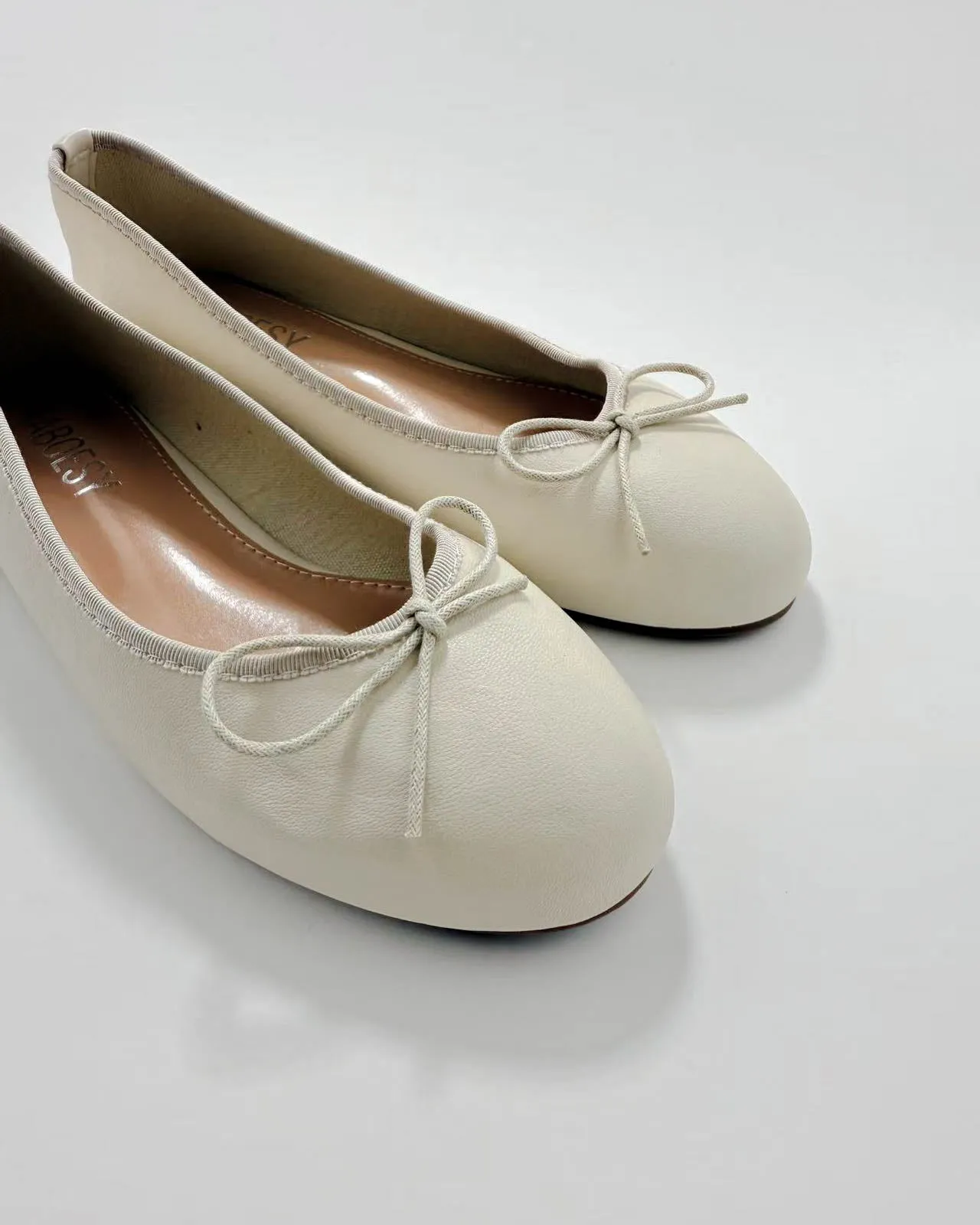 Tie Bow Round Toe Ballet Flats sold by Raboesy product image thumbnail 5