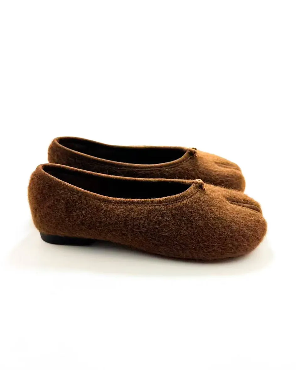 Faux Fur Tabi Flats sold by Raboesy product image thumbnail 3