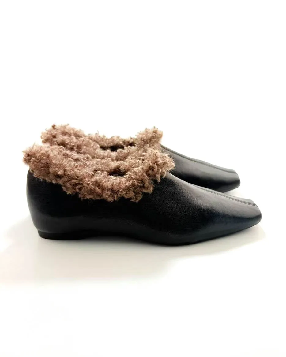 Point Toe Fuzzy Trim Flats sold by Raboesy product image thumbnail 2