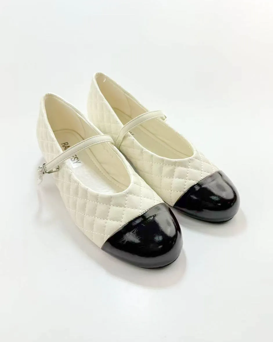 Quilted Color Block Ballet Flats sold by Raboesy product image thumbnail 4