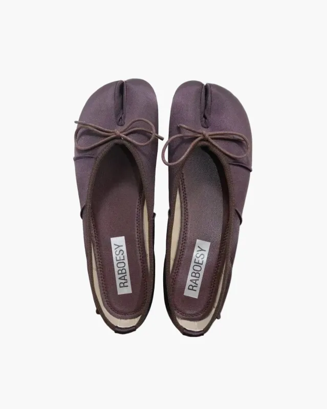 Satin Wrinkles Tabi Ballet Flats sold by Raboesy