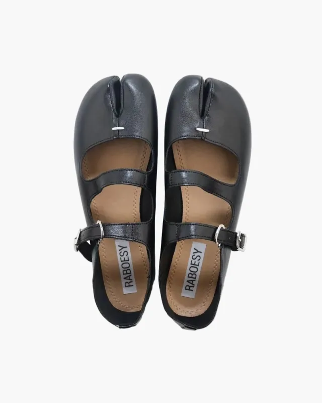 Double Straps Tabi Flats sold by Raboesy