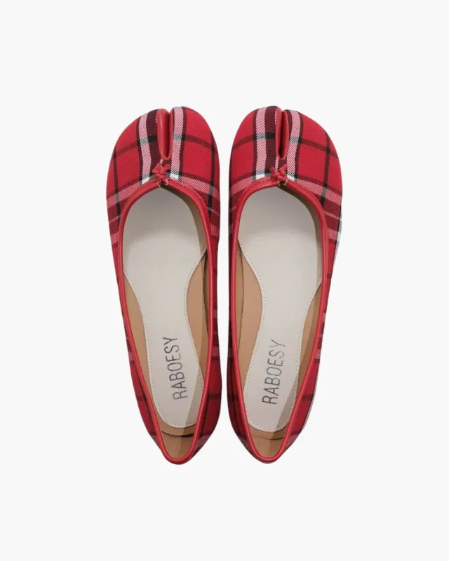Checked Tabi Ballet Flats sold by Raboesy