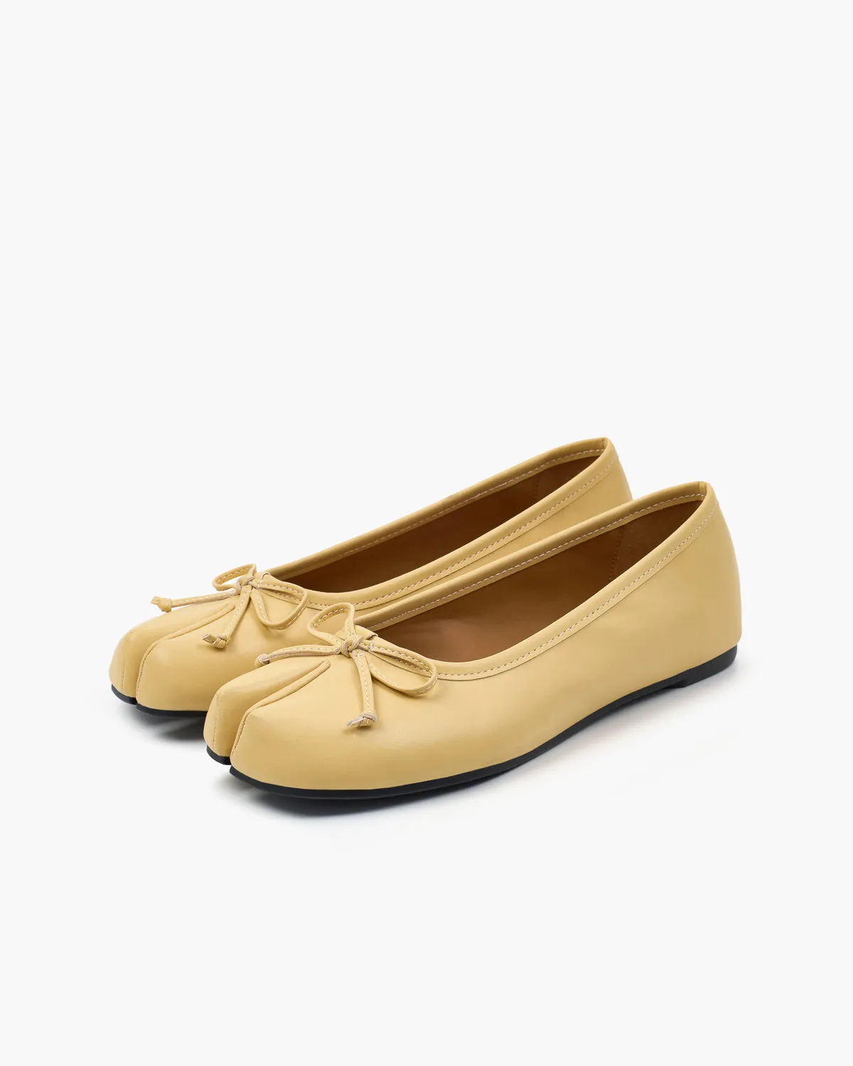 Bow Tie Tabi Flats sold by Raboesy product image thumbnail 4