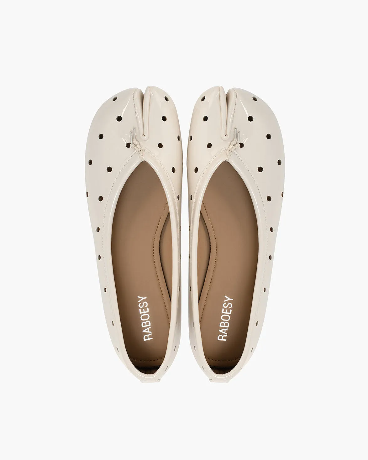 Cutout Tabi Ballet Flats sold by Raboesy