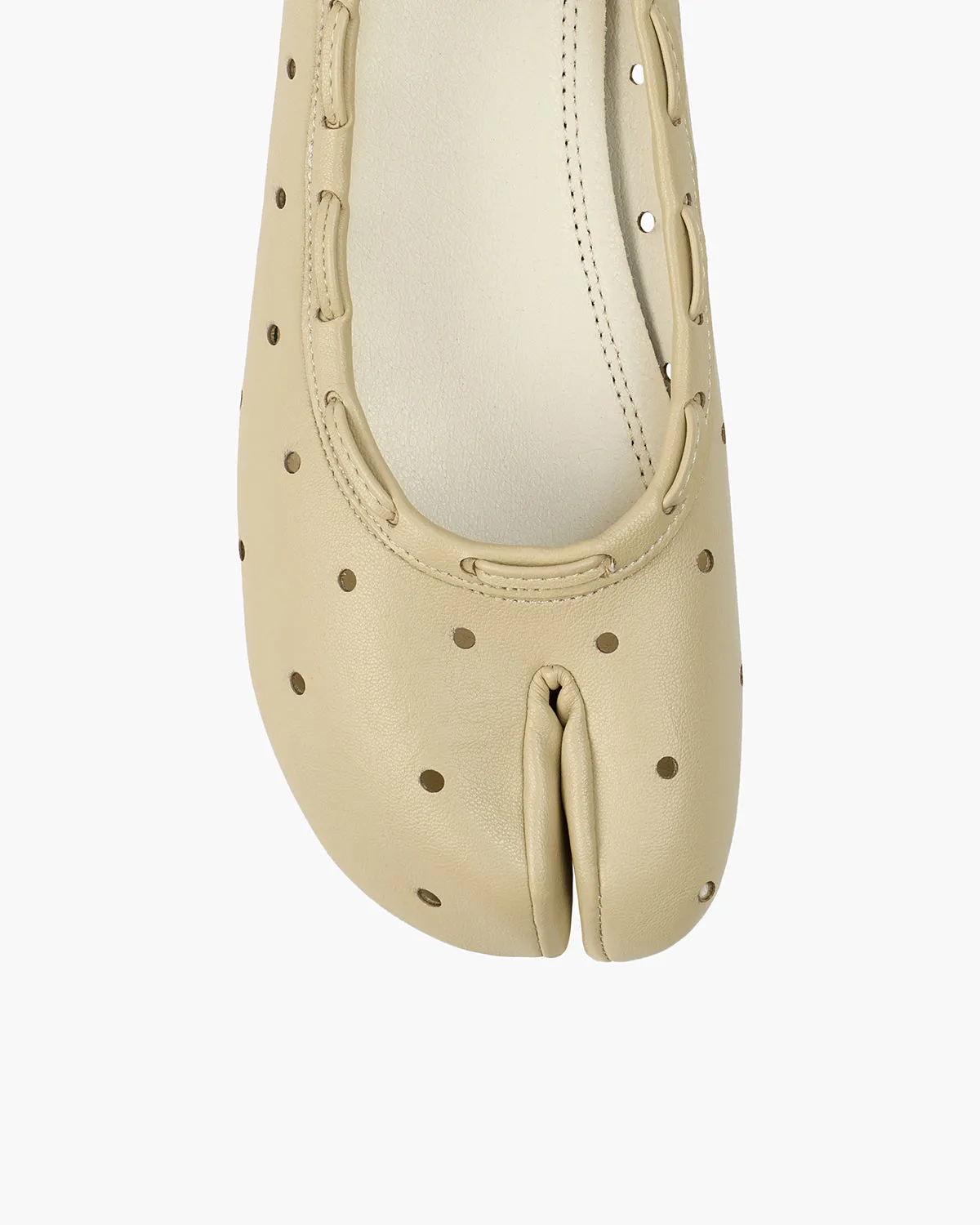 Scallop Cutout Tabi Flats sold by Raboesy product image thumbnail 3