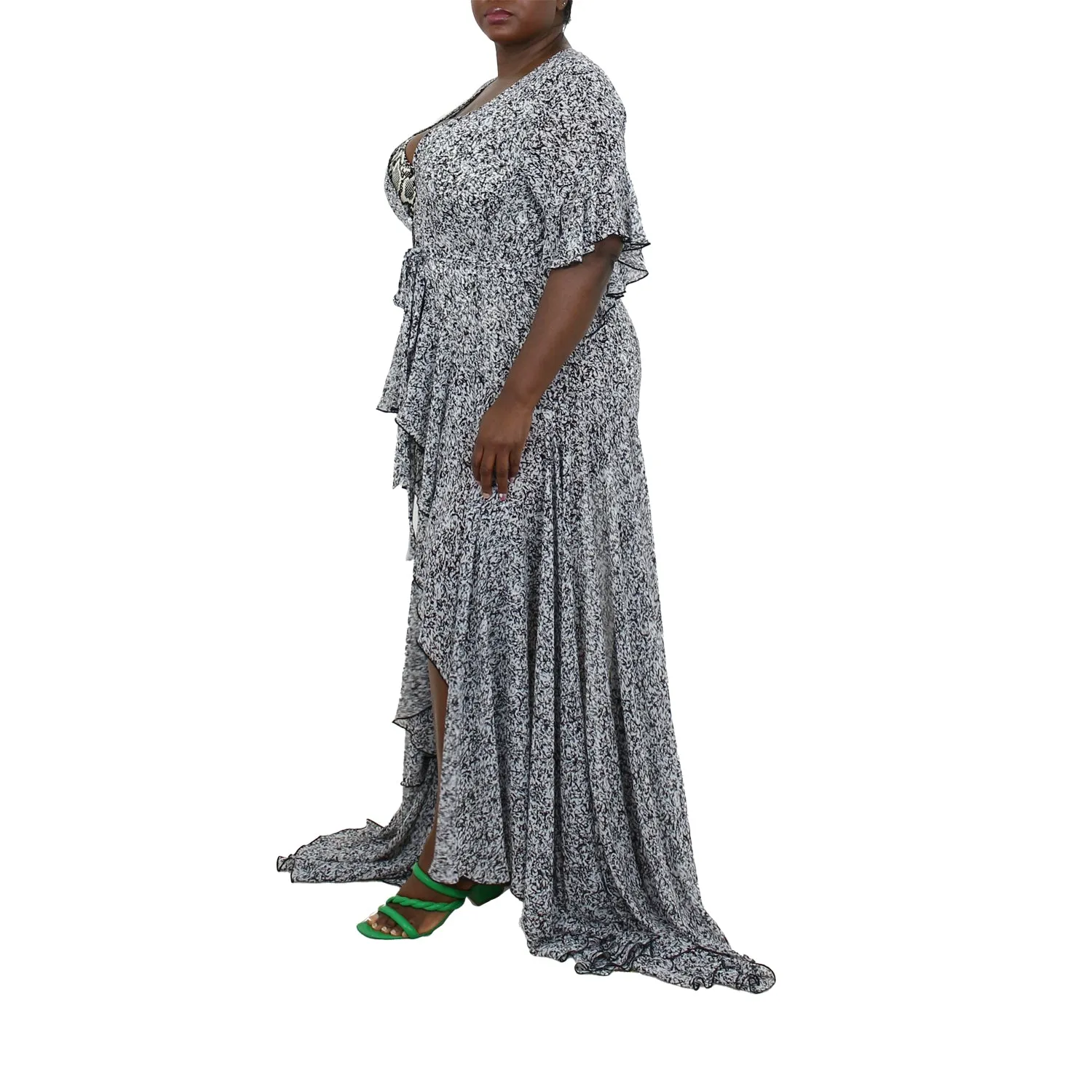 Korinne Standard Kaftan-Black & White Abstract Print sold by Folklore Shop product image thumbnail 4