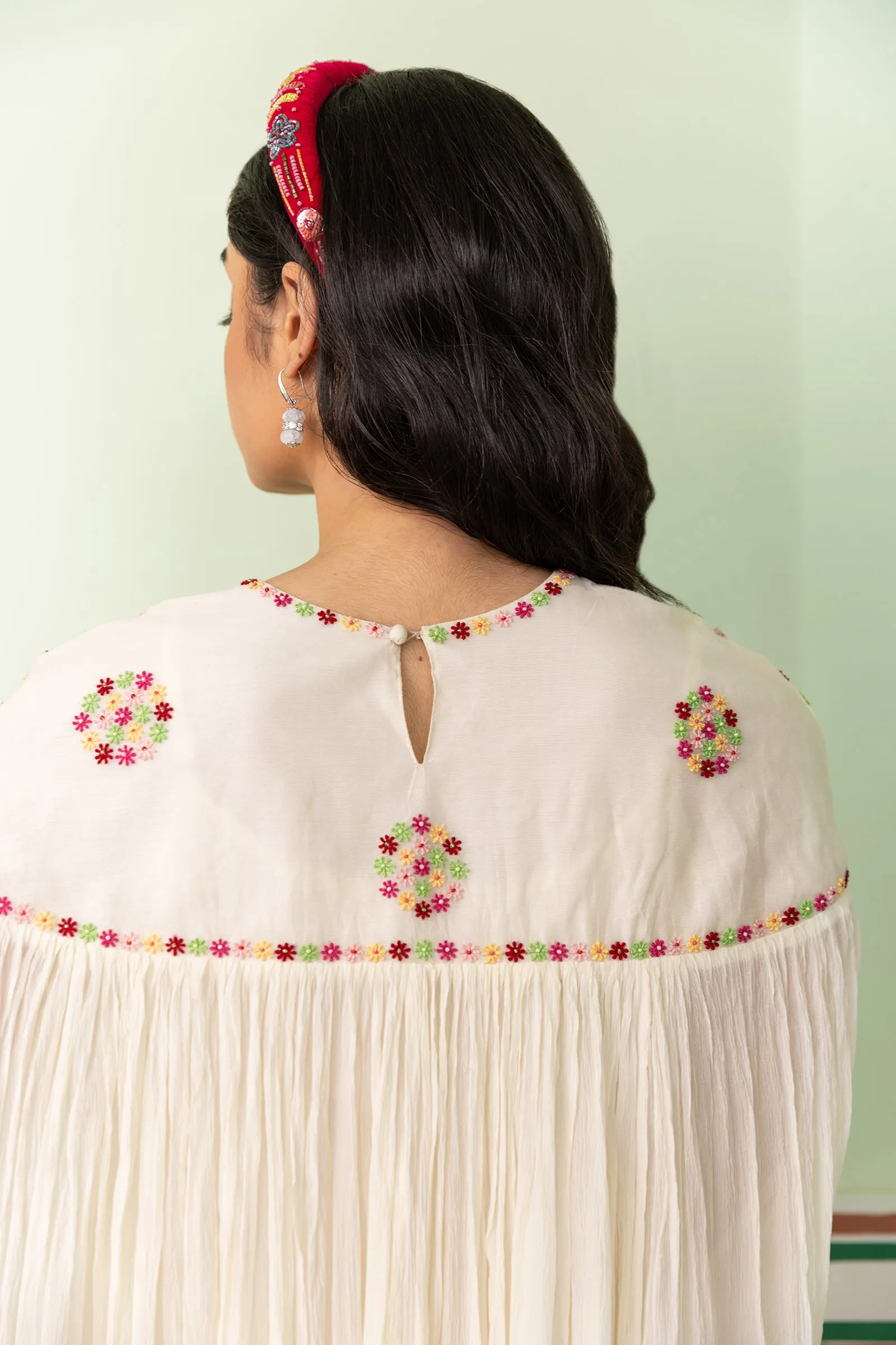 LANTANA WEDDING CAPE sold by Folklore Shop product image thumbnail 2