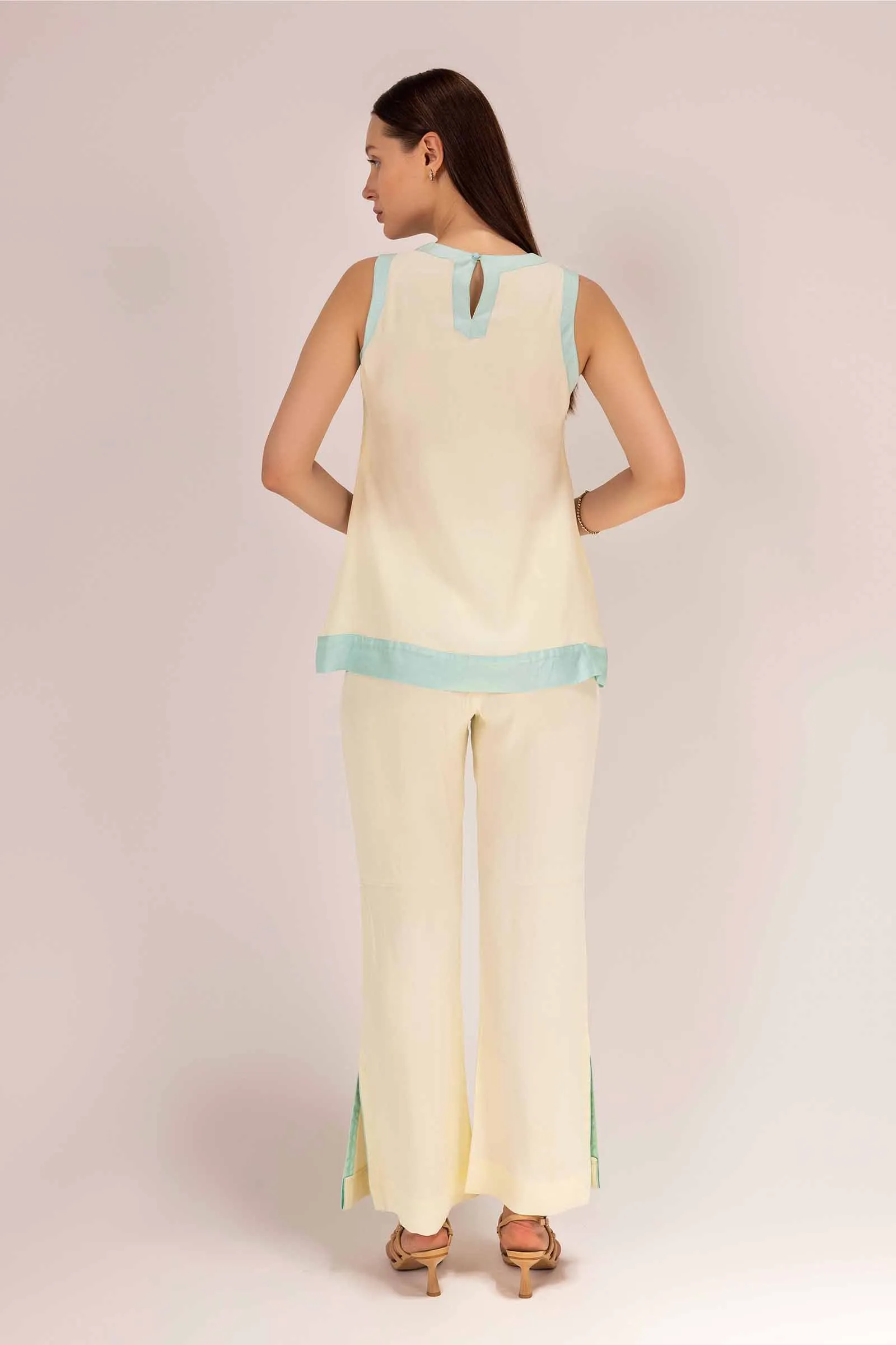 IRIS SIGNATURE HAND EMBELLISHED BOW TUNIC SET sold by Folklore Shop product image thumbnail 3