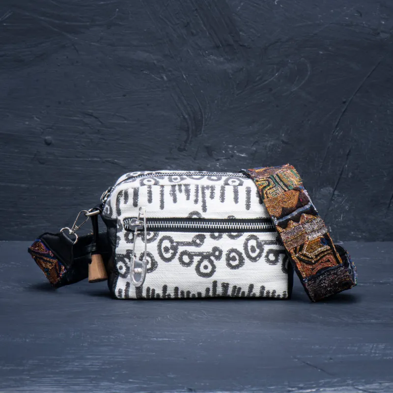 VANI sold by Folklore Shop